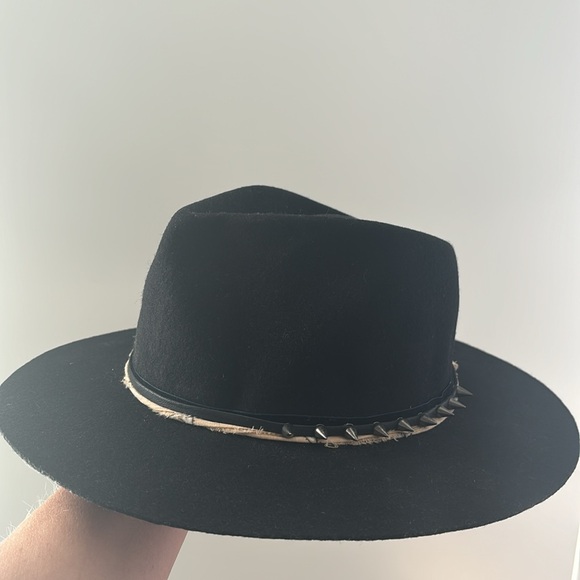 Yellow 108 hat - Picture 2 of 4